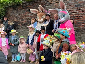 KnutsfordEasterBunnies_May26